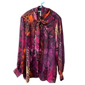 Marc Bouwer size 2X reptile print crepe tie neck button front blouse.